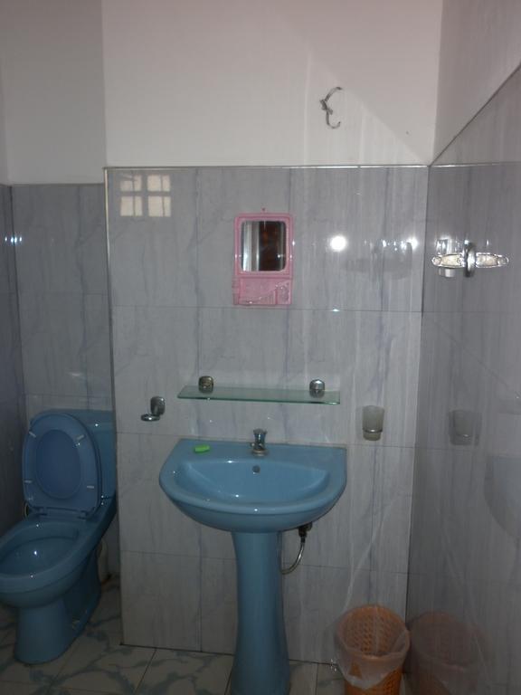Seetha'S Hostel Negombo Quarto foto